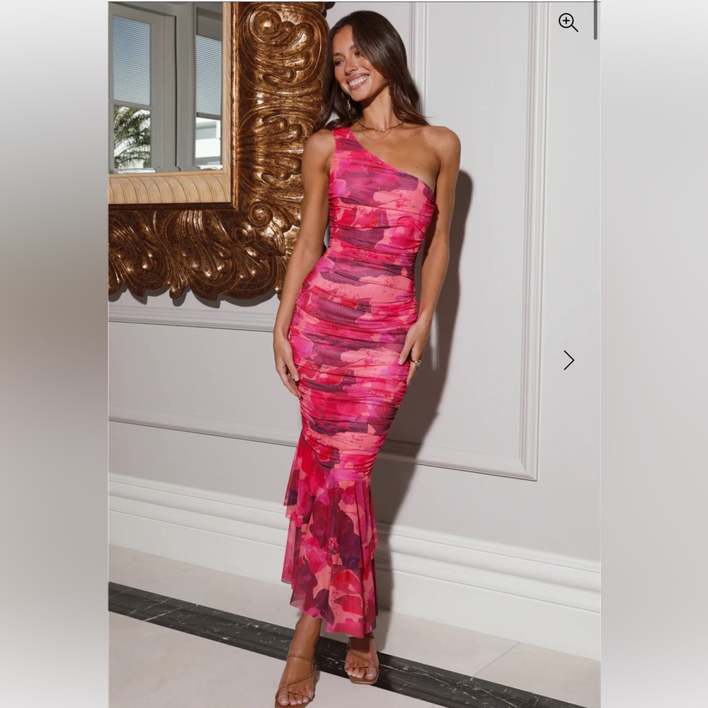 NWT Hello Molly Twilight Hour One Shoulder Mesh Maxi Dress Pink